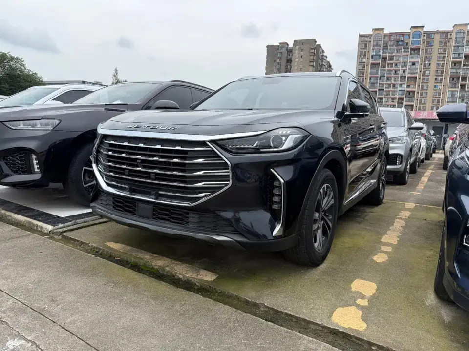Jetour X70 PLUS 1.6T DCT Star 7-Seater 2022