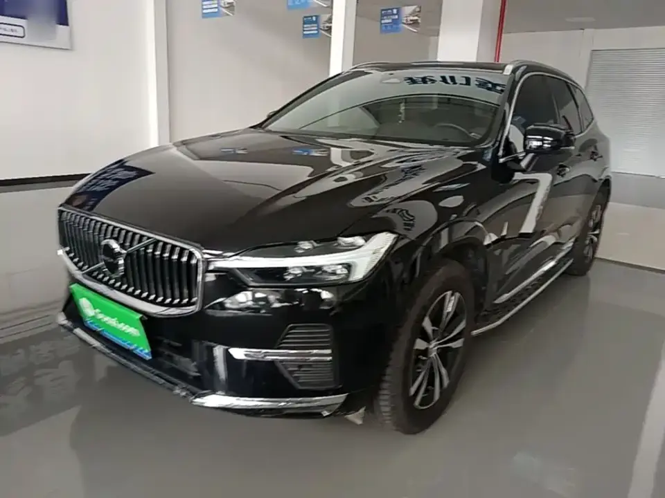 Volvo XC60 B5 AWD Smart Luxury Edition 2024
