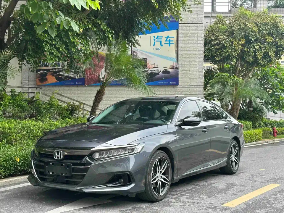 Honda Accord 260TURBO Phantom Night Premium 2022