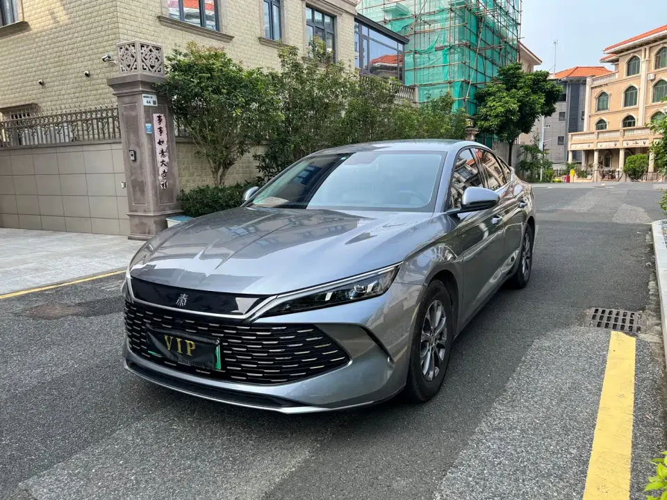 BYD Qin L DM-i 80KM Leading Edition 2024