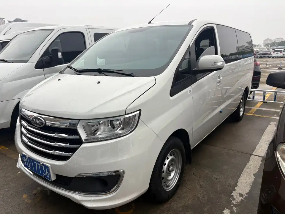 JAC Refine M3 PLUS 1.8L Manual Classic 5-seater 2026