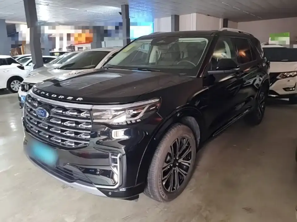 Ford Explorer 2.3T EcoBoost AWD Titanium Edition 6-Seater 2025