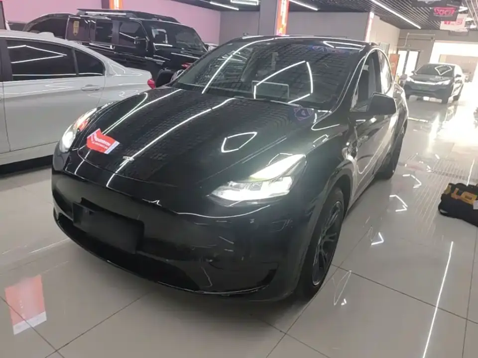 Tesla Model Y Rear-Wheel Drive Edition 2023
