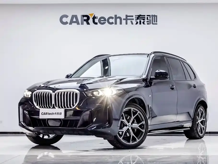 BMW X5 xDrive 30Li Premium M Sport Black Night Package 2024