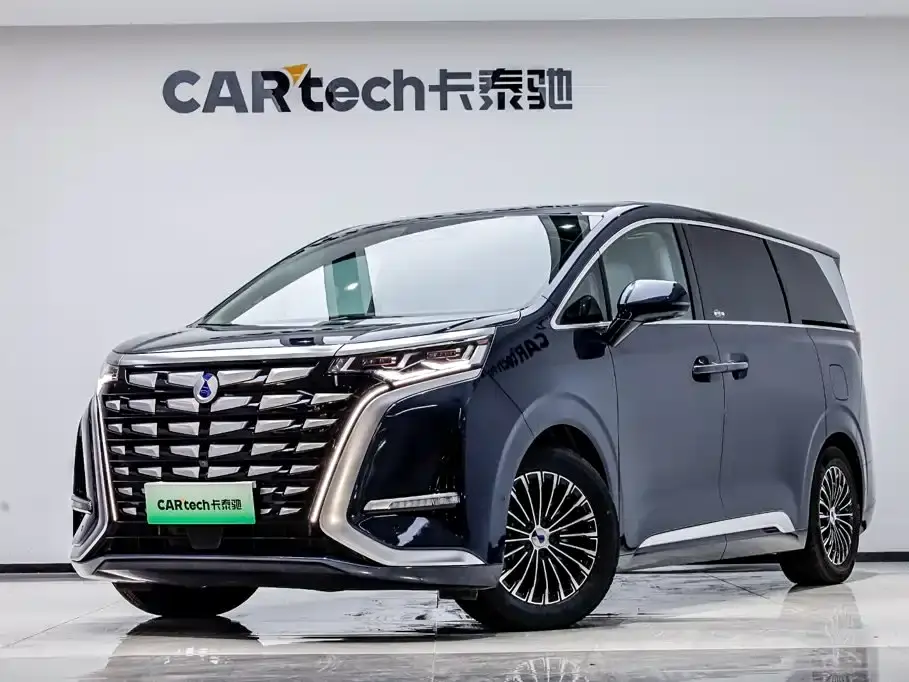 Denza D9 DM-i 970 AWD Flagship 2023