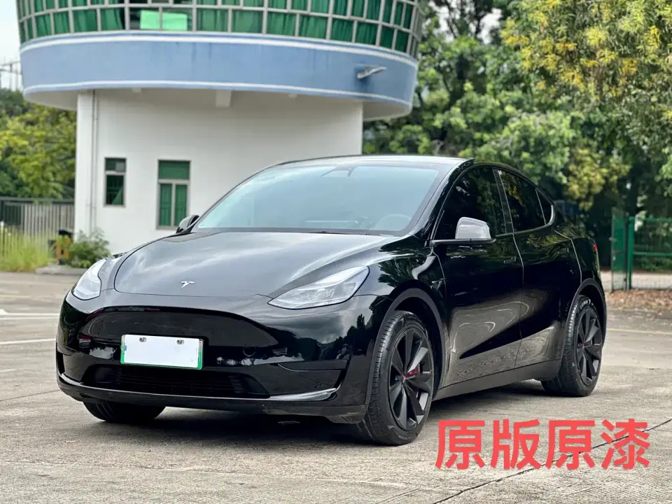 Tesla Model Y Facelift Rear-Wheel Drive Version 2023