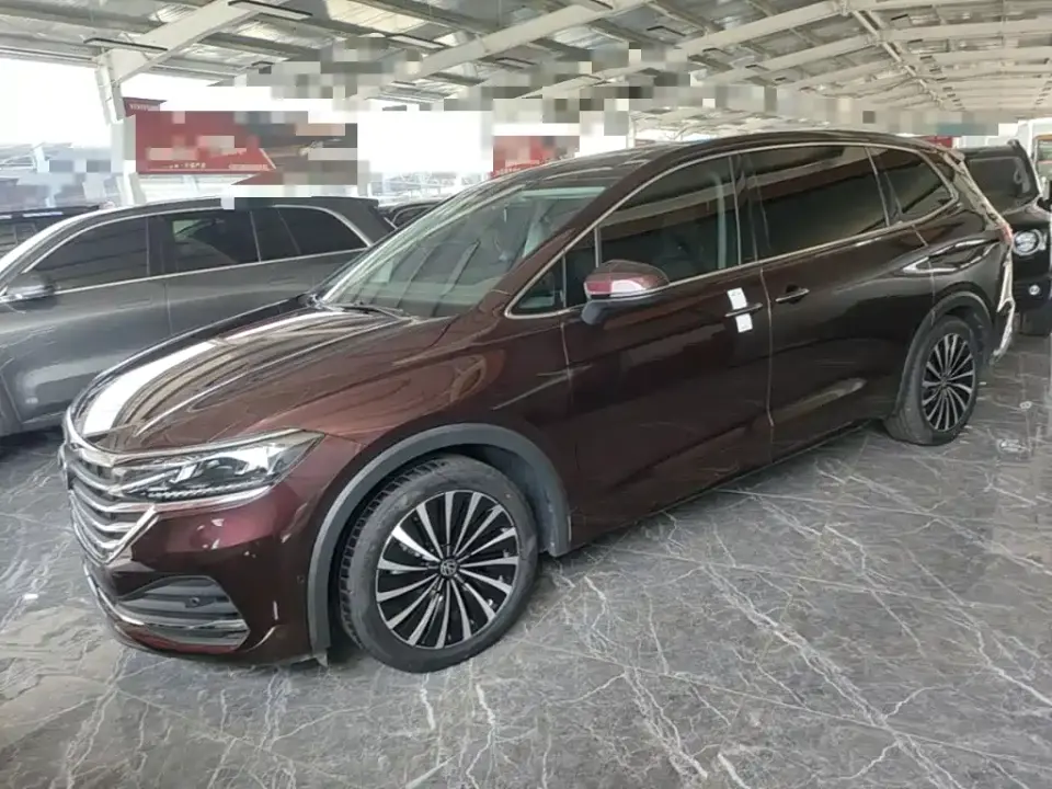 Volkswagen Viloran 330TSI Business Edition 2021