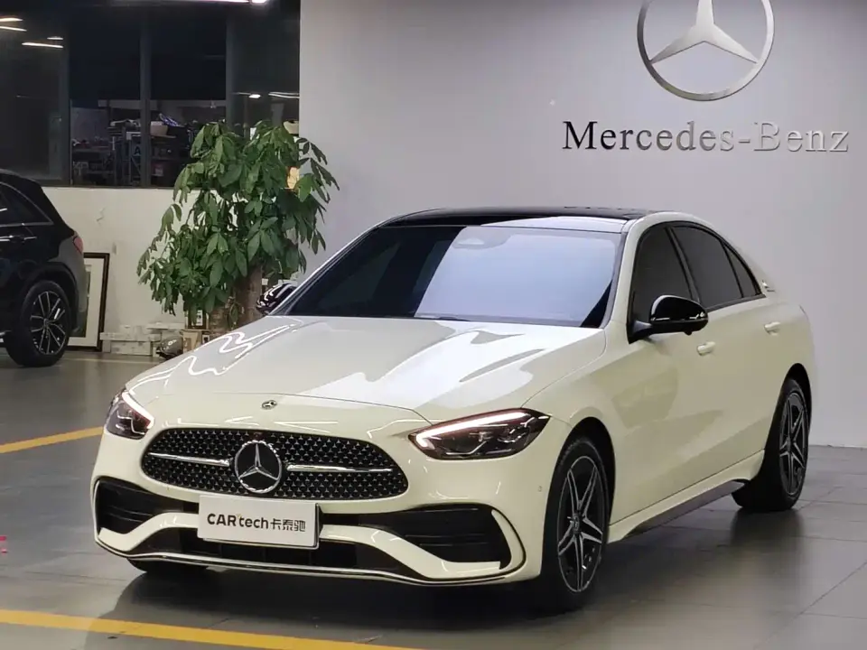 Mercedes-Benz C-Class Second Facelift C 260 L Night Edition Sport 2024