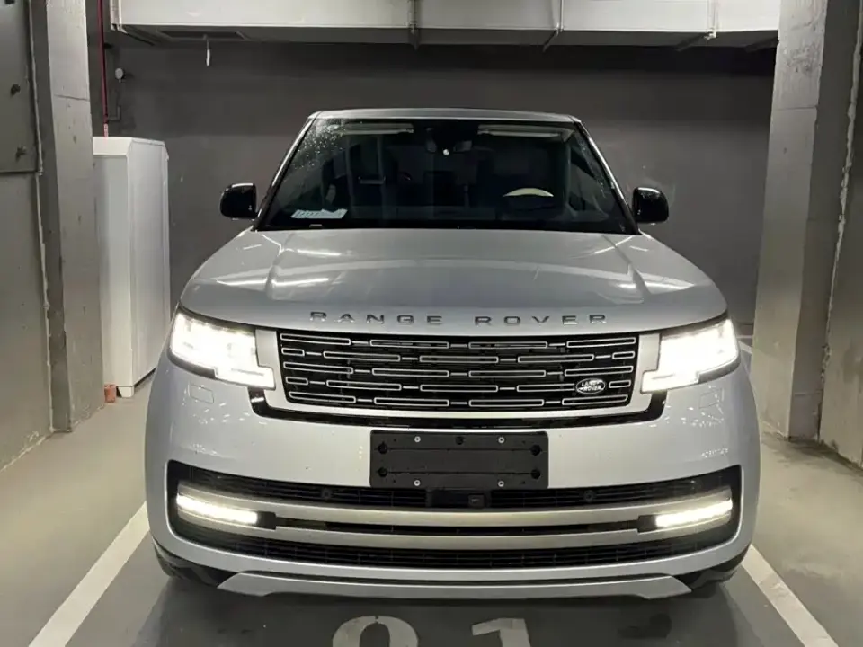 Land Rover Range Rover 3.0 L6 360PS Golden Age Edition 2025
