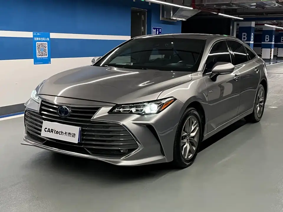 Toyota Avalon Hybrid 2.5L Luxury Edition China VI 2021