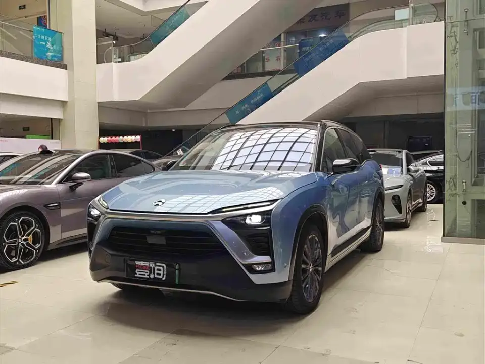 NIO ES8 355KM Standard 6-Seater 2020