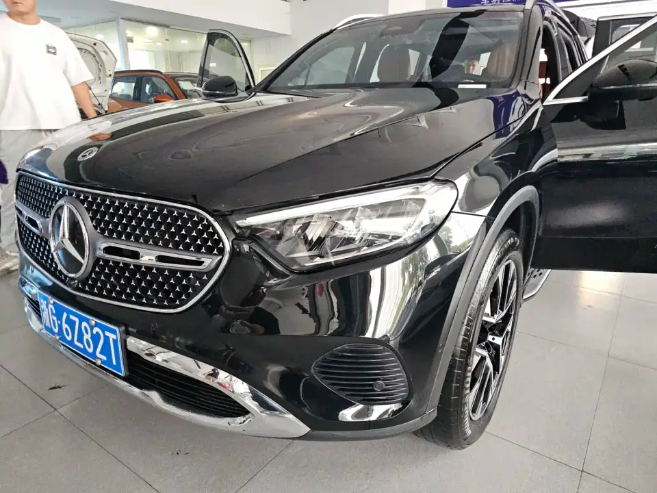 Mercedes-Benz GLC-Class GLC 260 L 4MATIC Sport 5-seater 2023