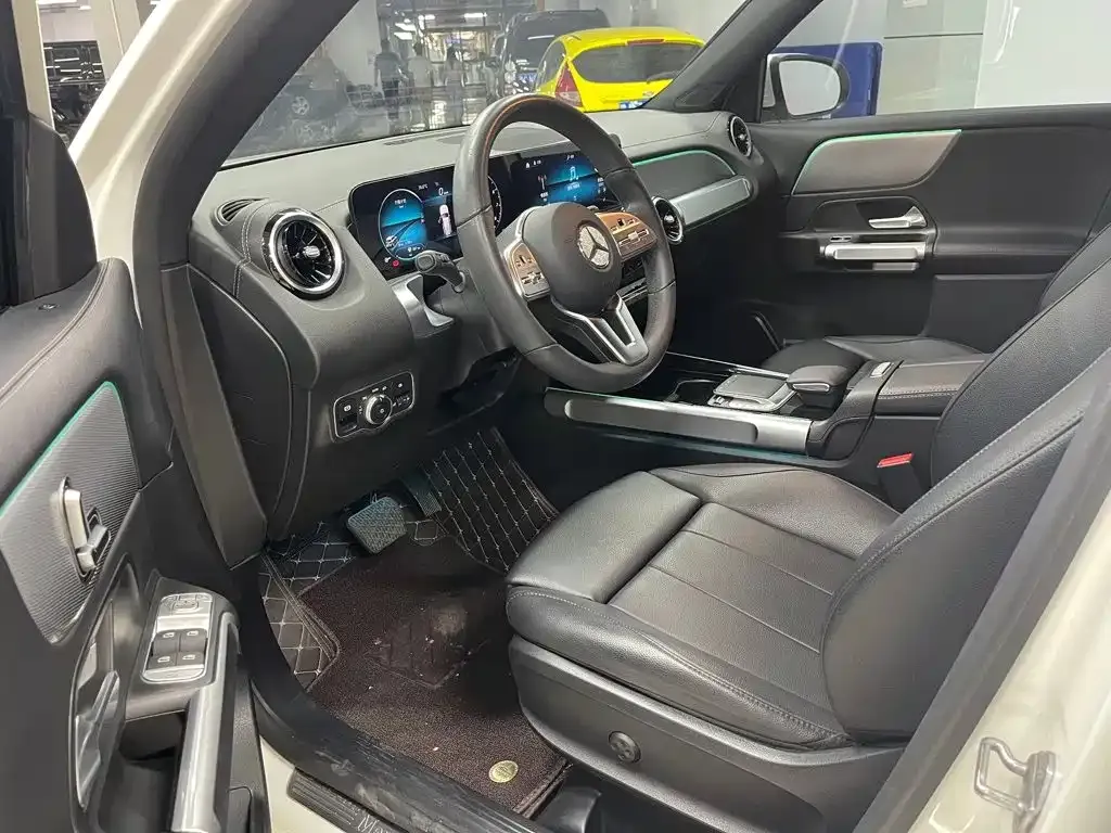 Mercedes-Benz GLB-Class GLB 180 Dynamic 2021 — фото 7