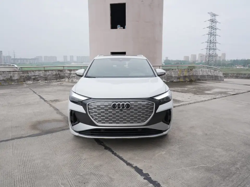 Audi Q4 e-tron 50 e-tron quattro Creation Edition 2023