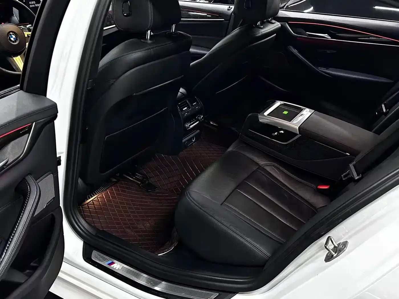 BMW 5 Series 530Li Premium M Sport Package 2019 — фото 8