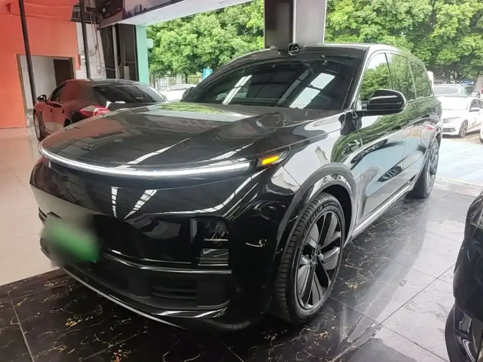 Li Auto Li Xiang L9 Model Ultra 2024