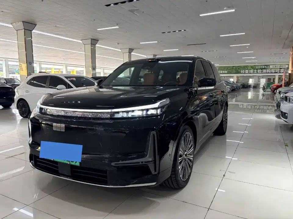 Geely Galaxy Galaxy M9 Base Model 2025