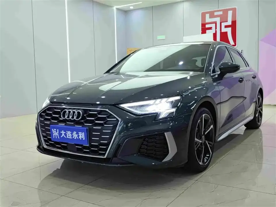 Audi A3 Facelift Sportback 35 TFSI Fashion Sport 2024