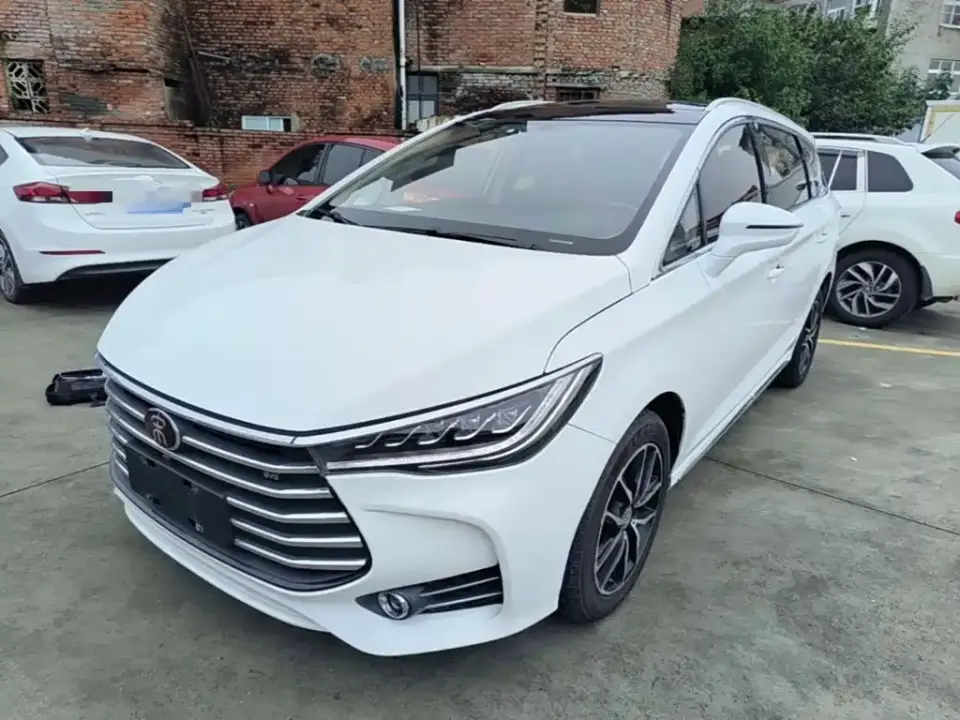 BYD Song MAX 1.5T Auto Smart Connected Elite 6-Seater 2019