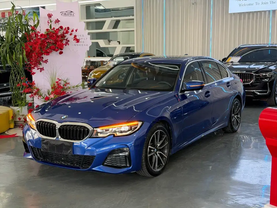 BMW 3 Series 325Li M Sport Package 2020