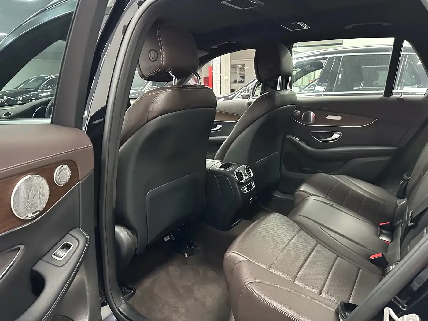 Mercedes-Benz GLC-Class GLC 300 L 4MATIC Sporty 2021 — фото 5