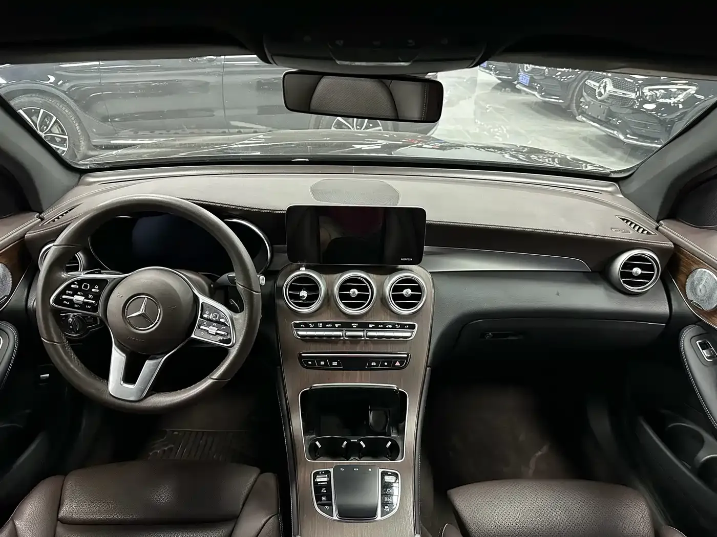 Mercedes-Benz GLC-Class GLC 300 L 4MATIC Sporty 2021 — фото 6