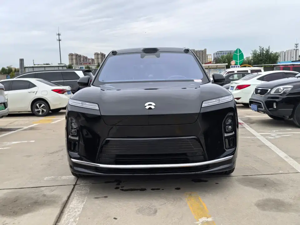 NIO ES8 Model 6-Seat Executive Luxury Edition 2025