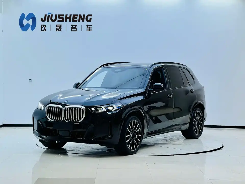 BMW X5 xDrive 40Li M Sport Black Night Package 2024