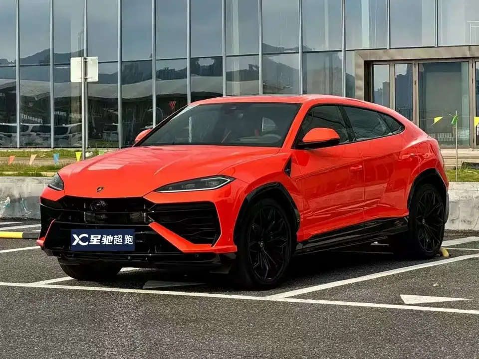 Lamborghini Urus SE 4.0T Standard Edition 2025
