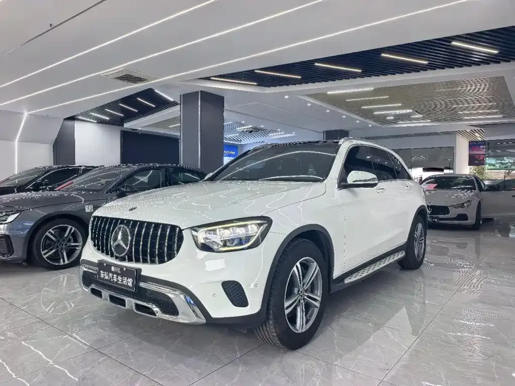 Mercedes-Benz GLC-Class GLC 260 L 4MATIC Sporty 2021