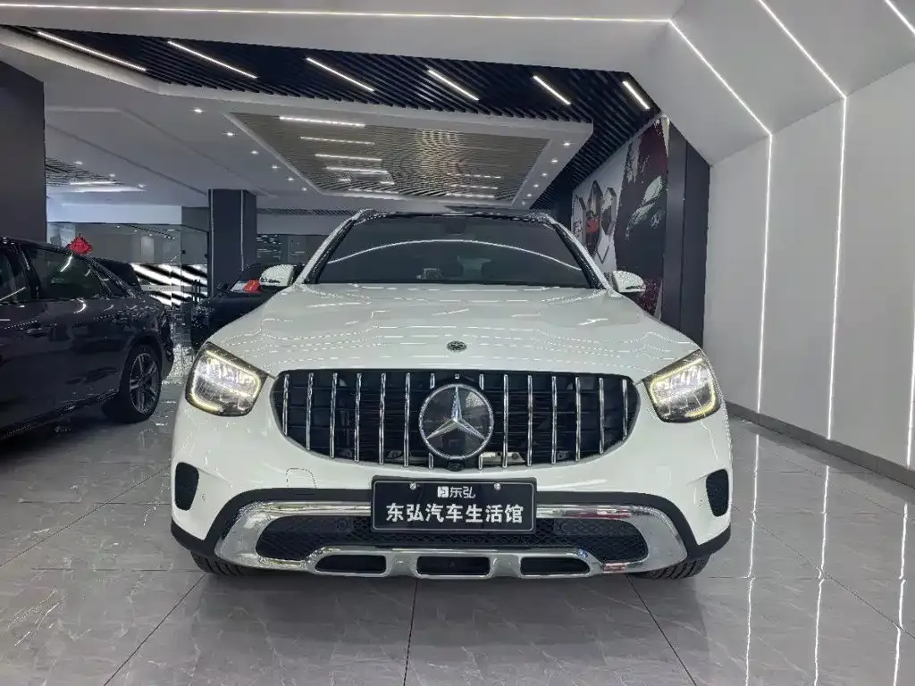 Mercedes-Benz GLC-Class GLC 260 L 4MATIC Sporty 2021 — фото 2