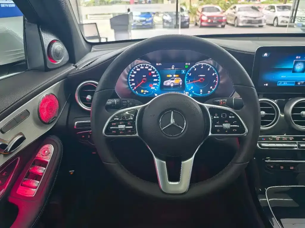 Mercedes-Benz GLC-Class GLC 260 L 4MATIC Sporty 2021 — фото 15