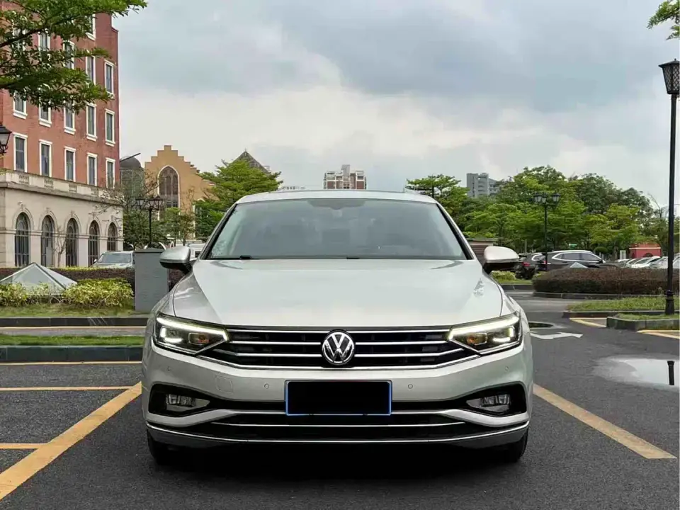 Volkswagen Magotan 330TSI DSG Leading 2020