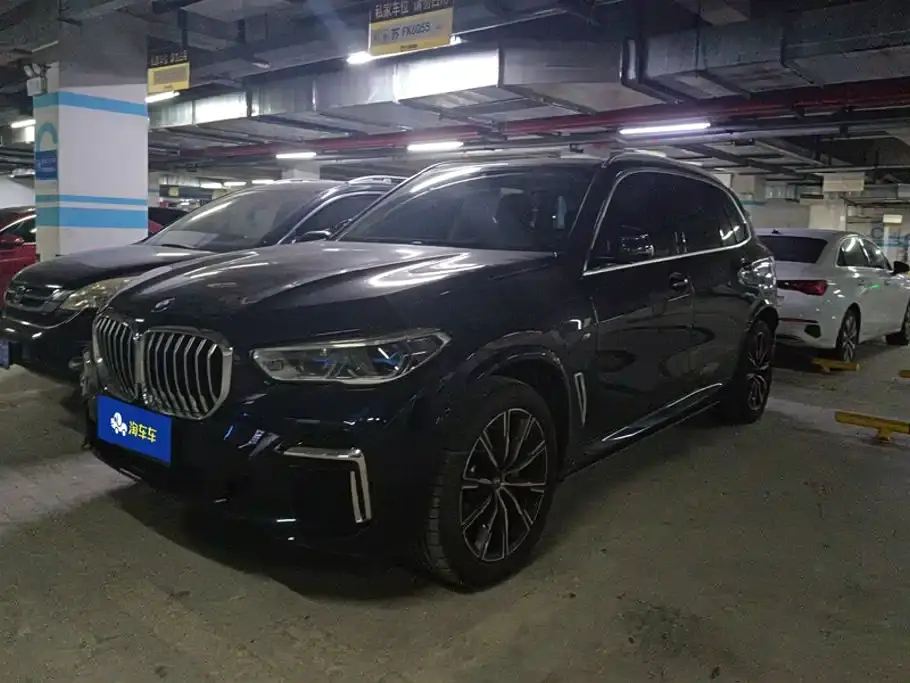 BMW X5 xDrive 30Li M Sport Package 2023