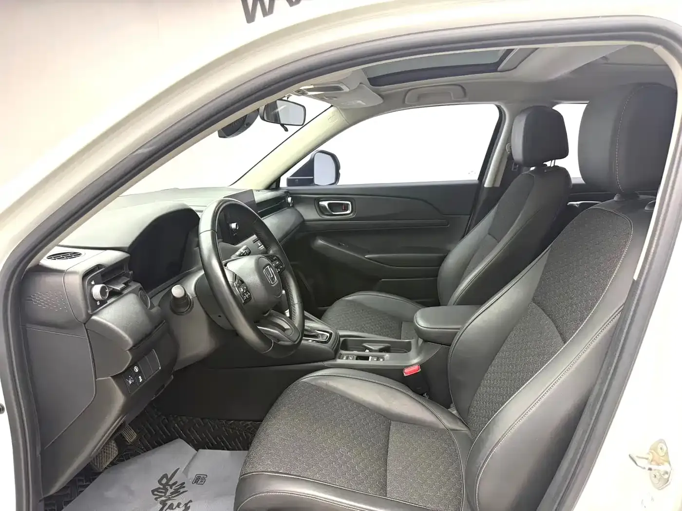 Honda XR-V 1.5L CVT Heatwave Edition 2023 — фото 7