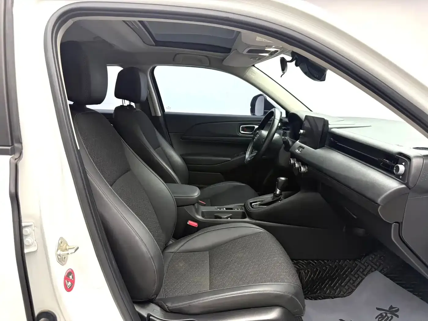 Honda XR-V 1.5L CVT Heatwave Edition 2023 — фото 10