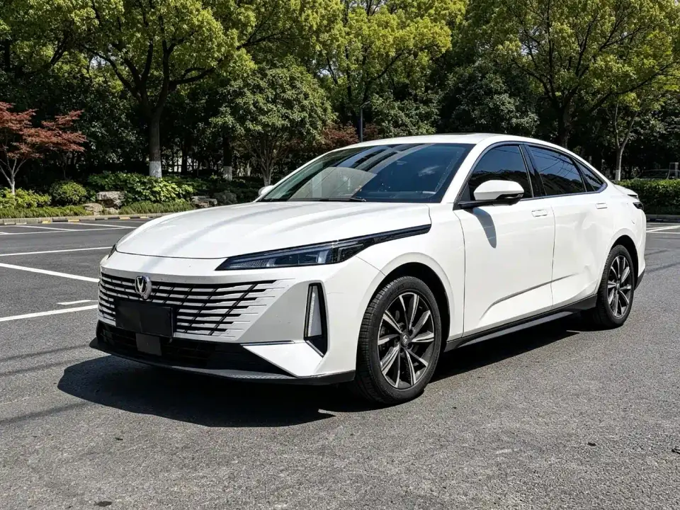 Changan Eado Model 1.5T GDI Auto Premium Type 2024