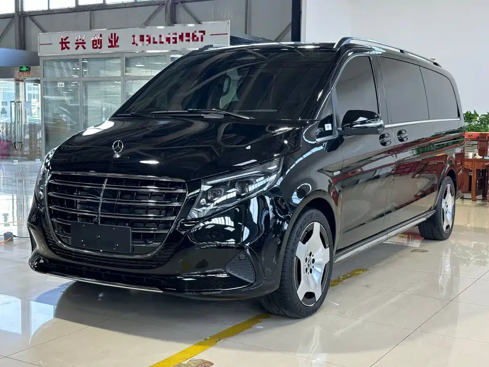 Mercedes-Benz V-Class V 300 L Long Wheelbase Luxury Edition 2026