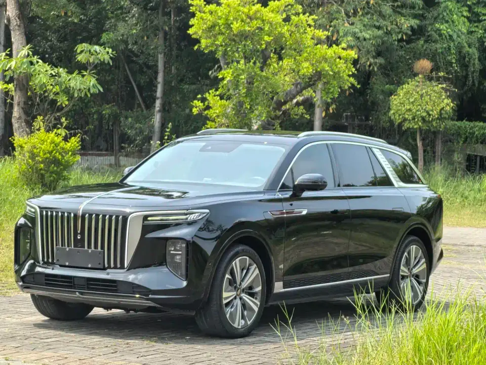 Hongqi E-HS9 Model 690km Flag Enjoy Edition 6-seater 2023