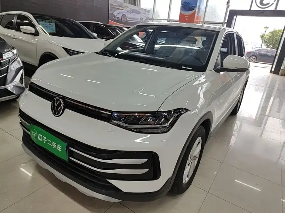 Volkswagen Tharu Model Rising Star 1.5L Advance Edition 2024