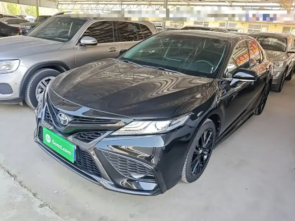 Toyota Camry 2.0S Knight Edition 2023