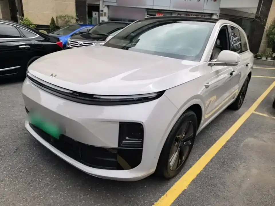 Li Auto L6 Pro 2024