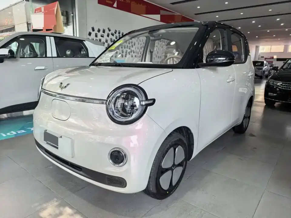 Wuling Motors Hongguang MINIEV Model 205km Advanced Version 2026