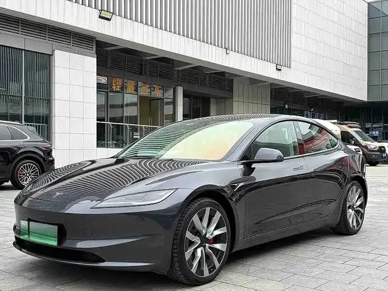 Tesla Model 3 Rear-Wheel Drive 2024