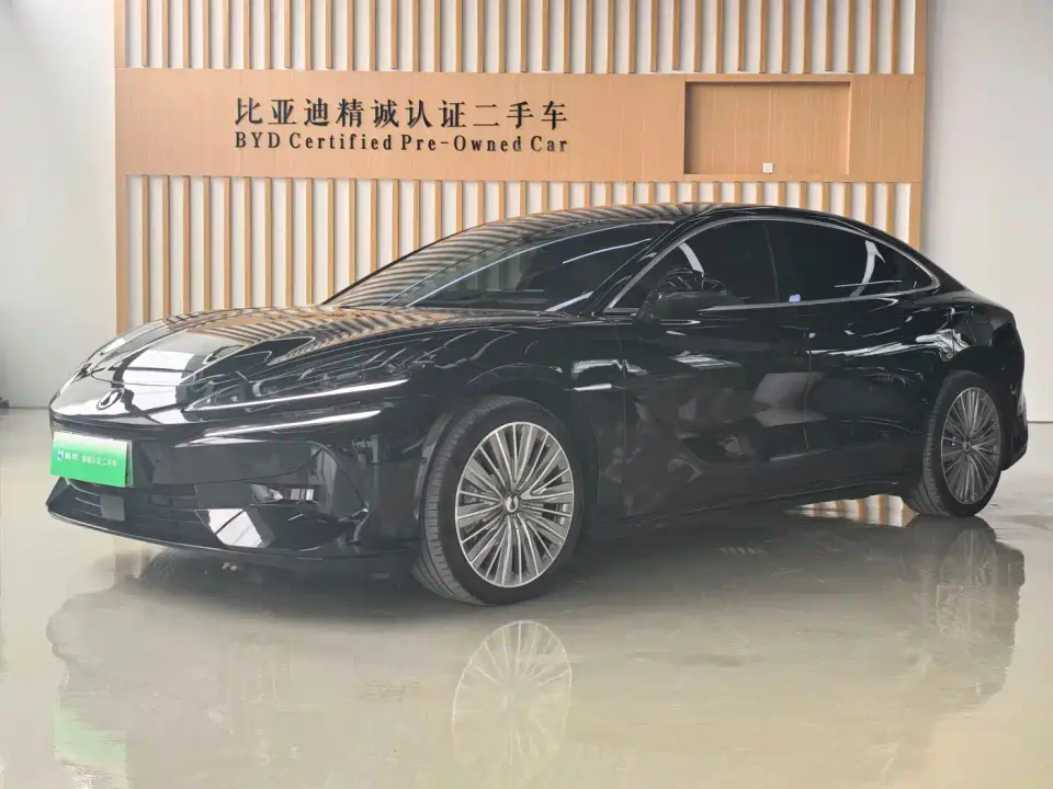Denza Z9 Model 1100km AWD Ultra Edition 2025