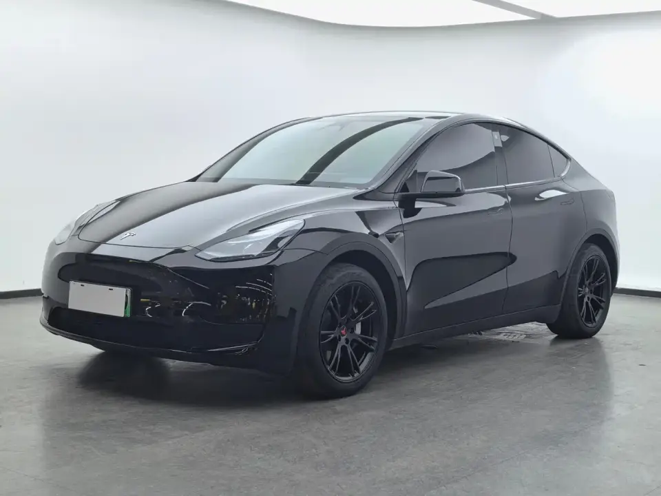 Tesla Model Y Facelift Rear-Wheel Drive Version 2023