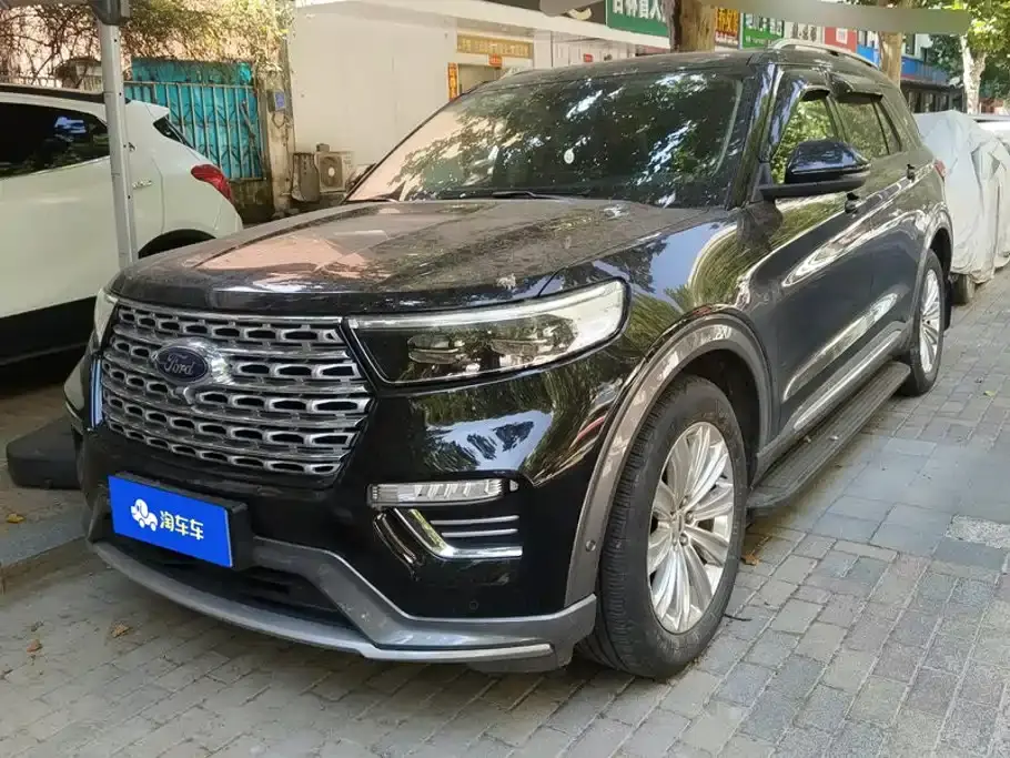 Ford Explorer EcoBoost 285 AWD Titanium Edition 7-Seater 2020