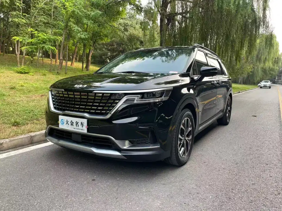 Kia Carnival 2.0T Luxury Tech Edition 2023