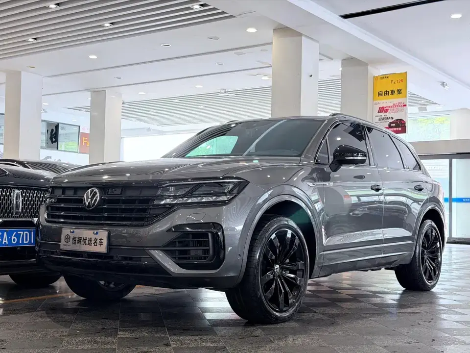 Volkswagen Touareg 3.0TSI R-Exclusive 2021