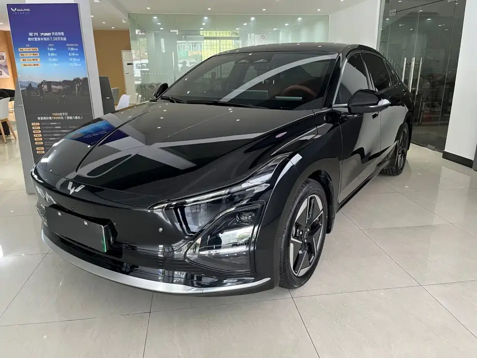 Wuling Motors Wuling Xingguang Model 610km Smart Flagship 2025